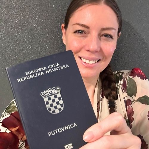 Salona Consulting client Ashley with her Croatian passport.