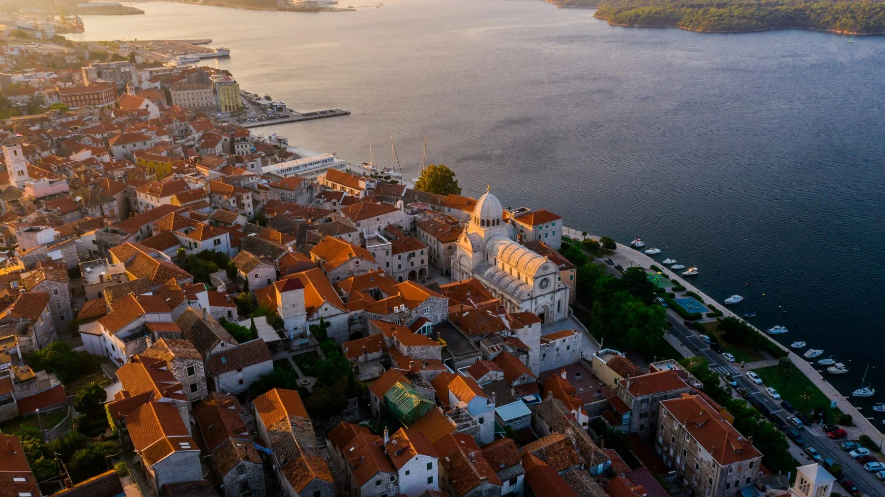 Croatian documents for use abroad.